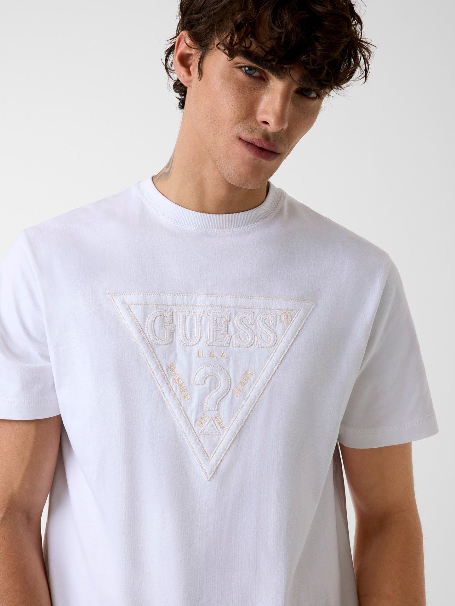 CN SS TRIANGLE STITC