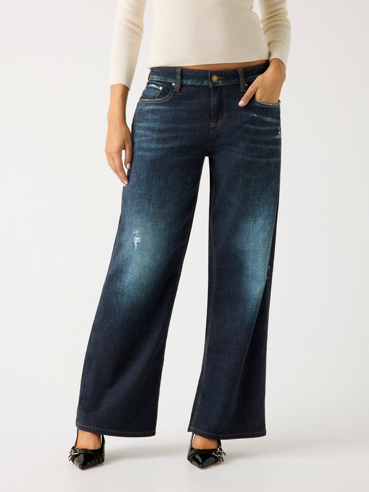 LOW RISE BAGGY
