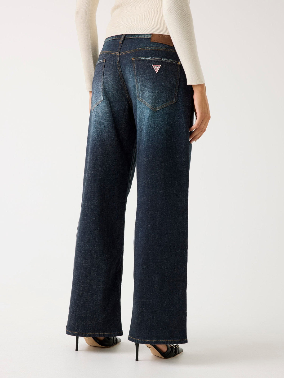 LOW RISE BAGGY