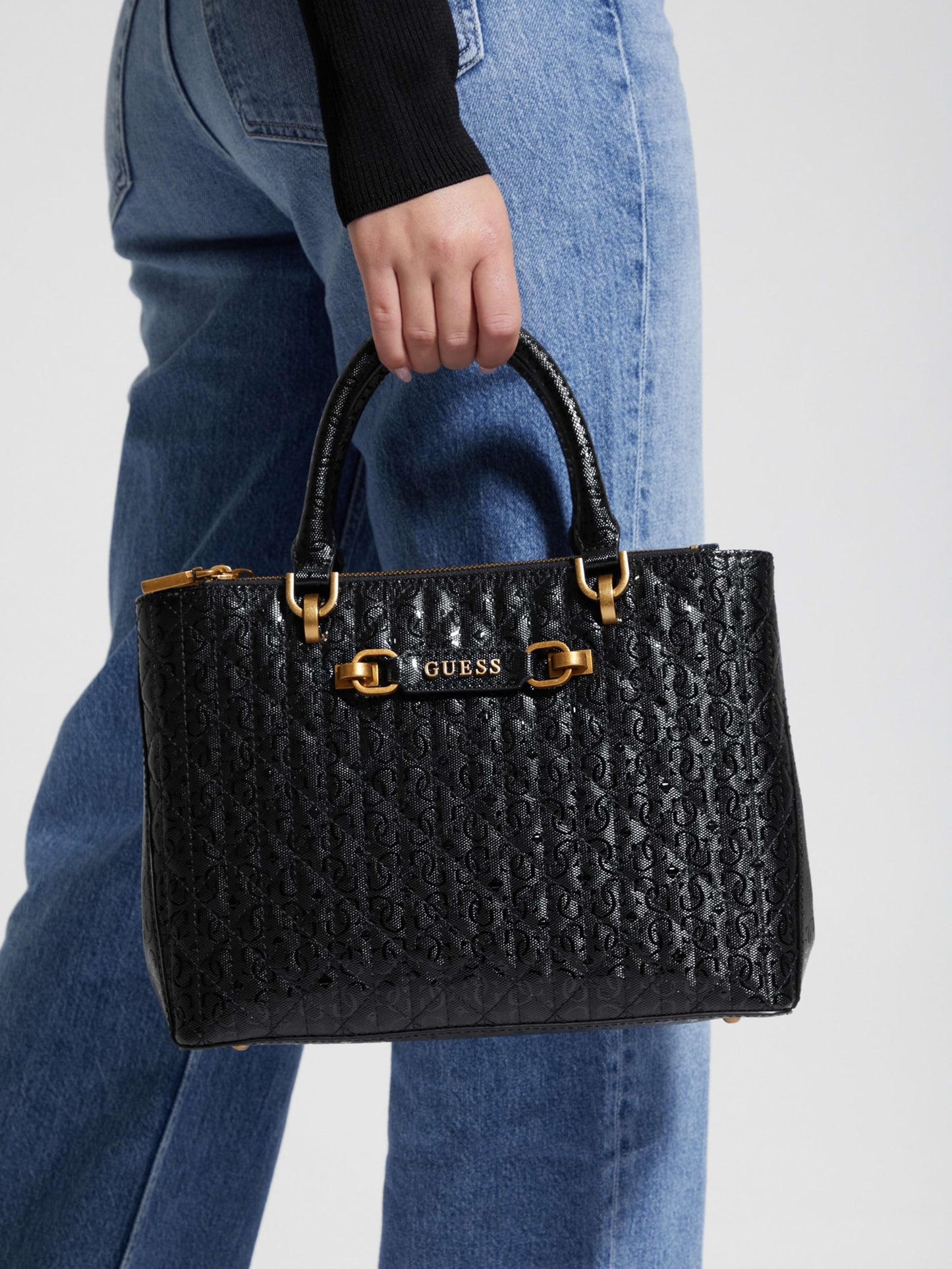 AVETA STATUS SATCHEL