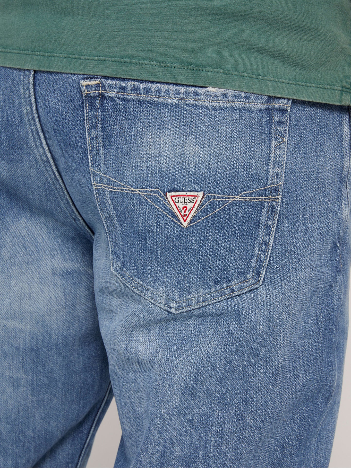 BASIC DENIM JEANS