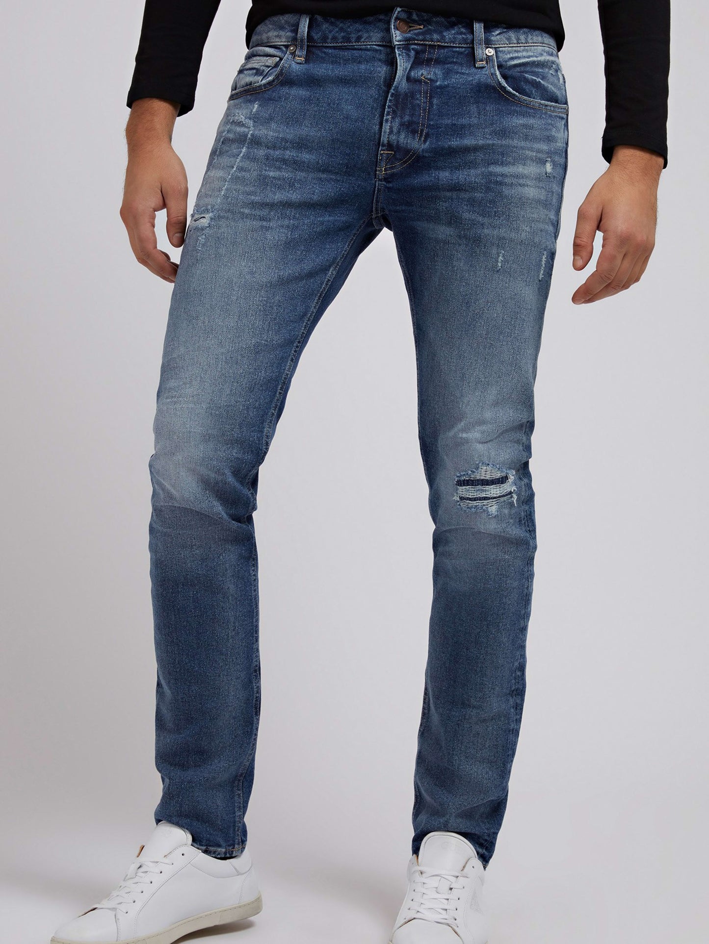 BASIC DENIM JEANS