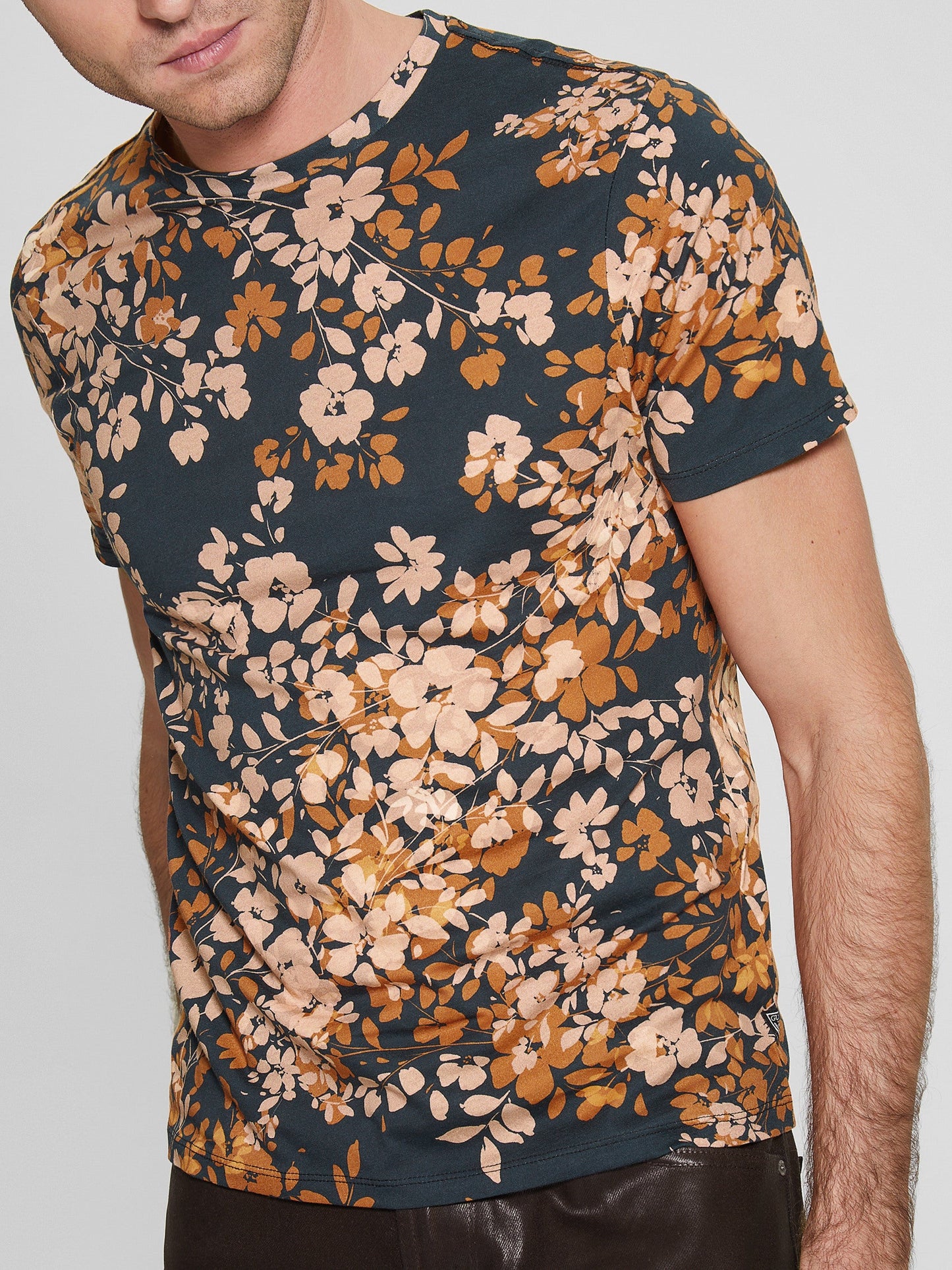 SS BSC BLOOMS LOGO T