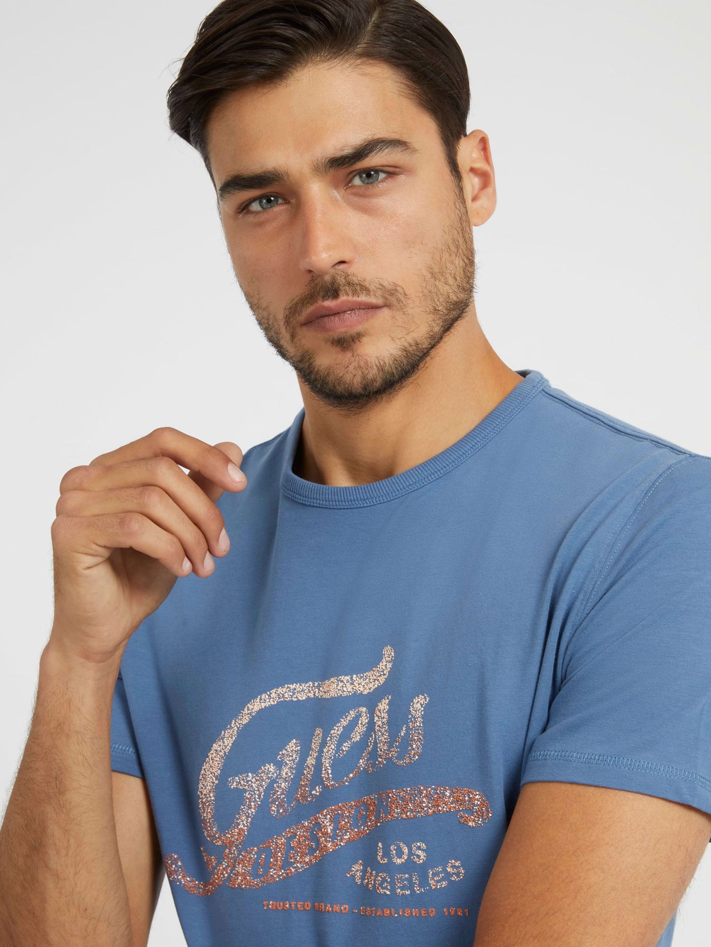 SS CN GUESS DOTTED T