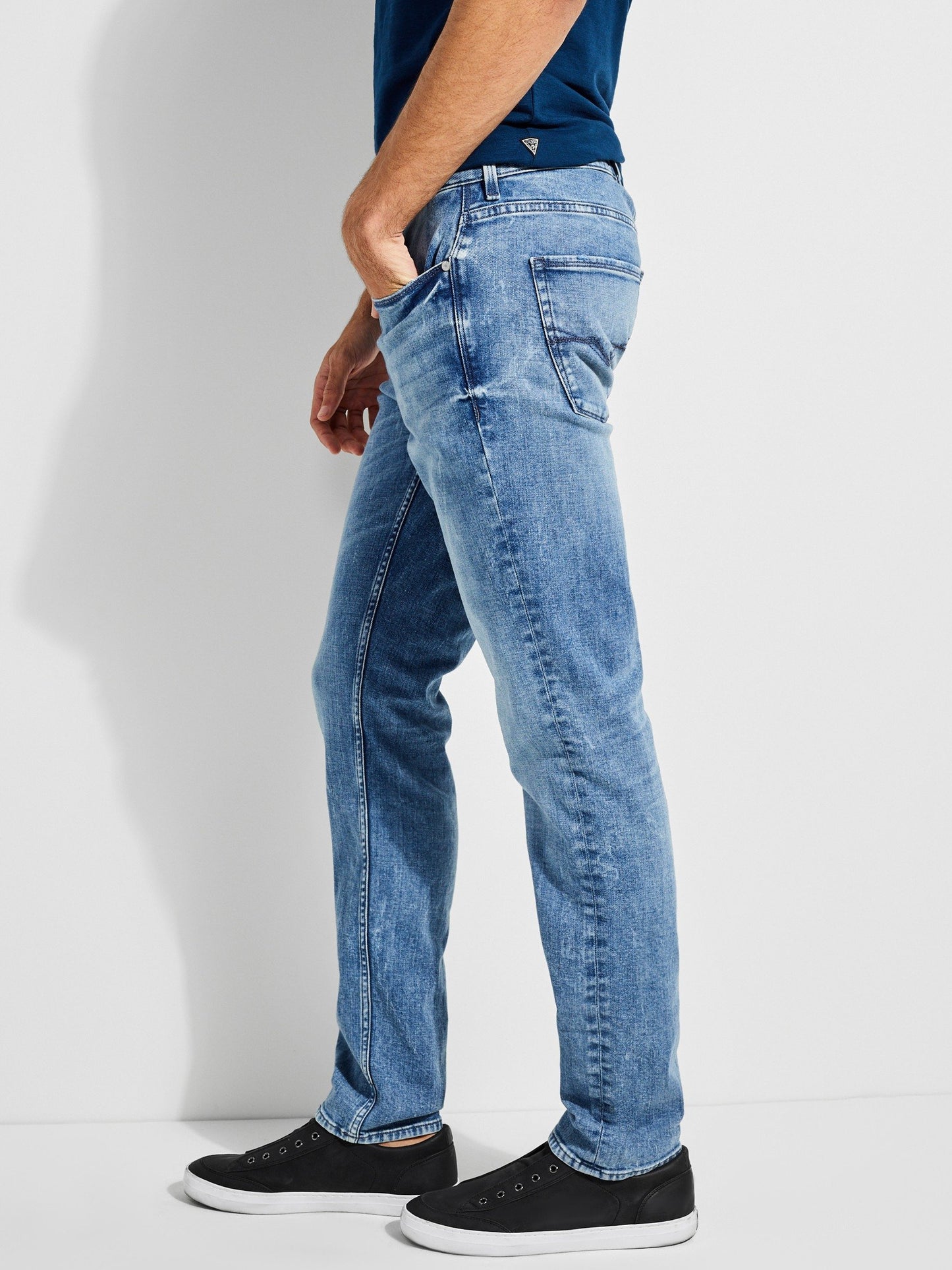 SLIM TAPERED GUESS ECO