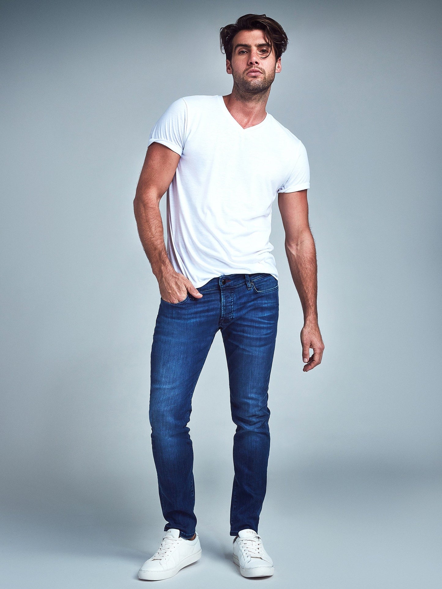 SLIM TAPERED