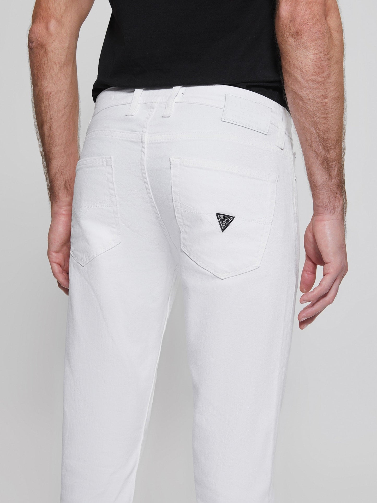 SLIM TAPERED