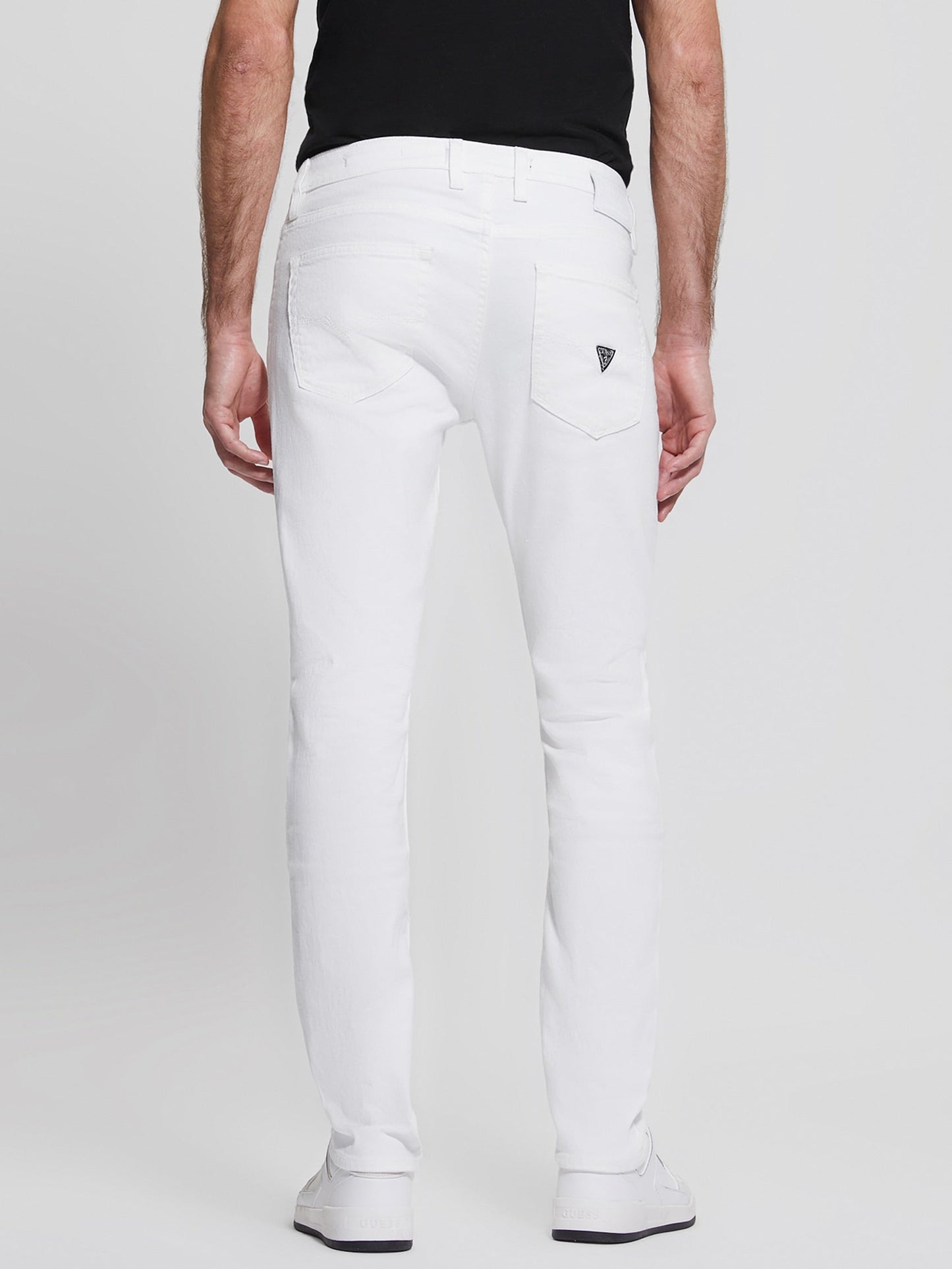 SLIM TAPERED