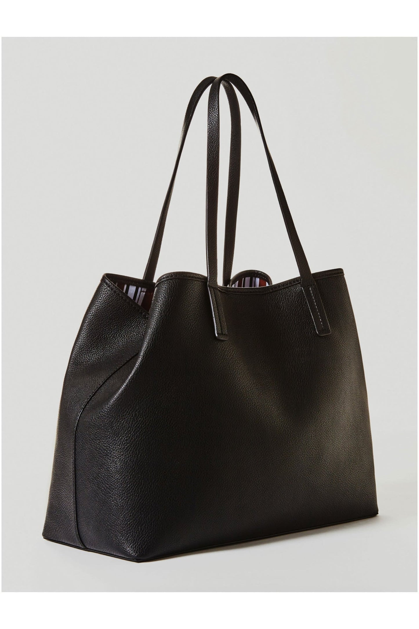 VIKKY TOTE