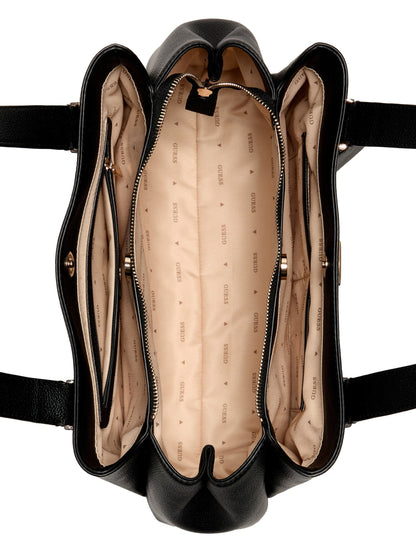 EVIE GIRLFRIEND CARR