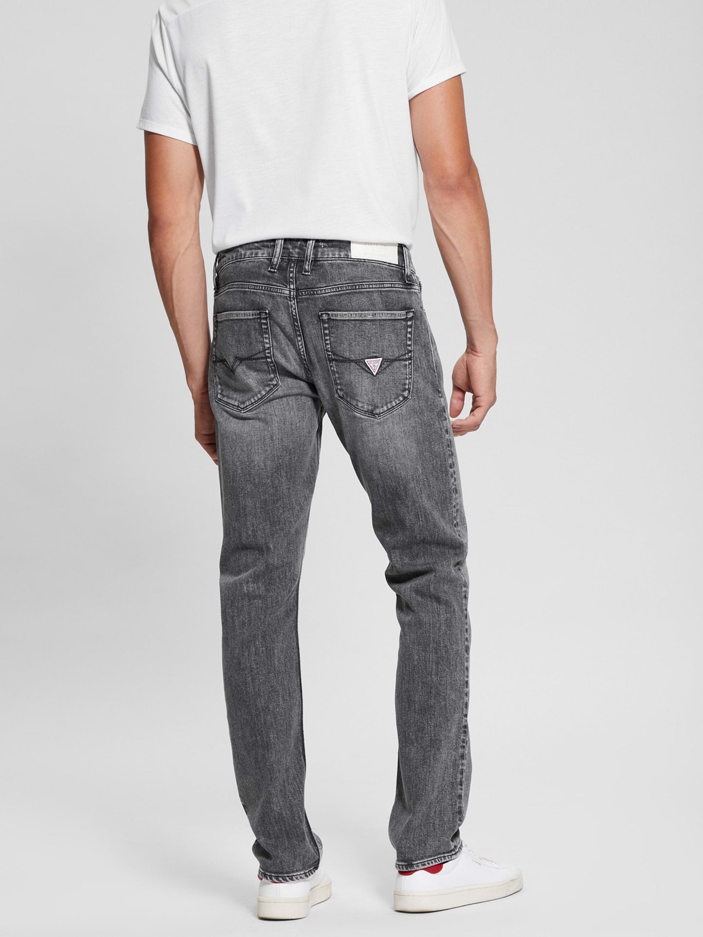 SLIM TAPERED