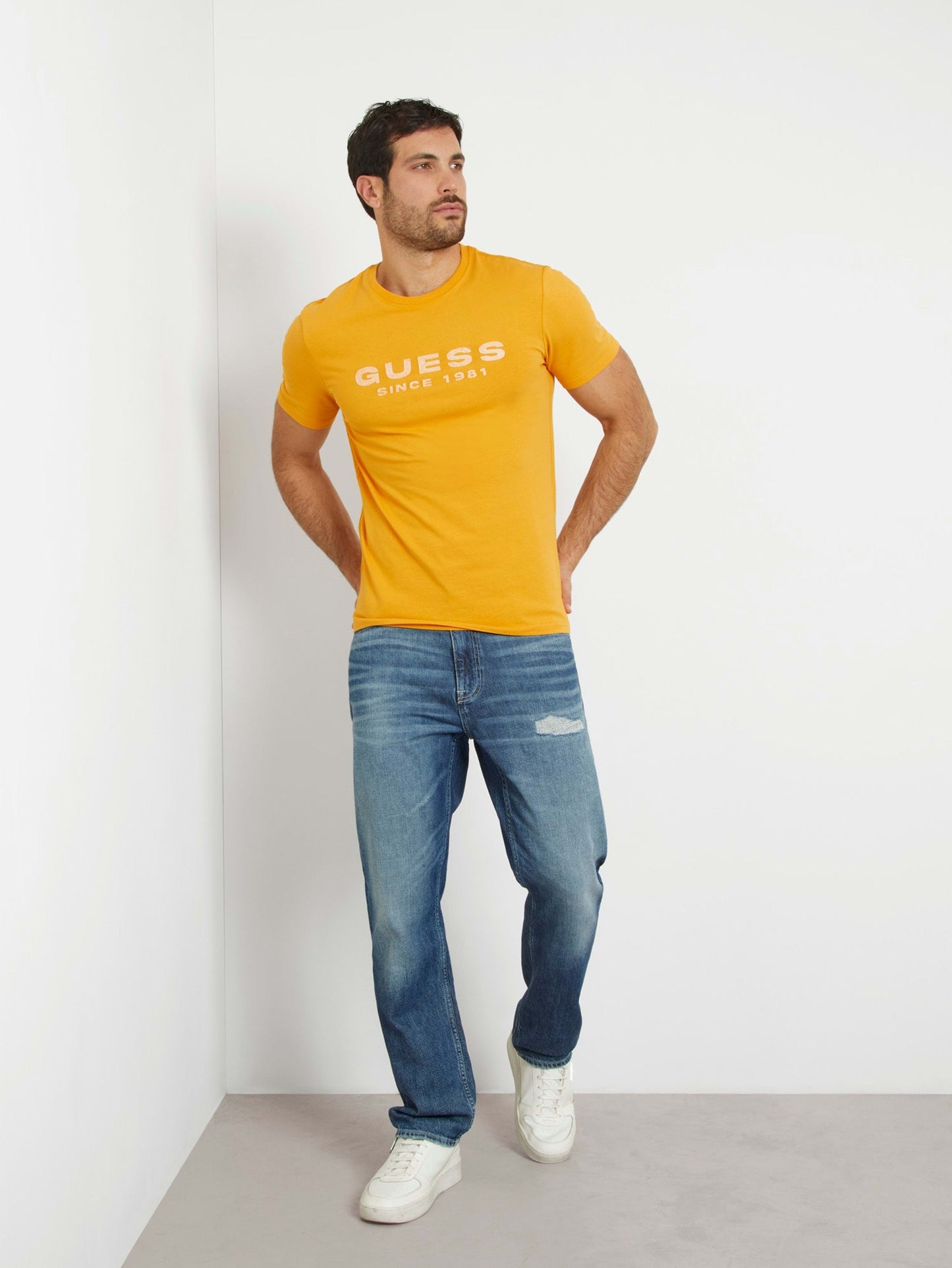 SS CN GUESS LOGO TEE