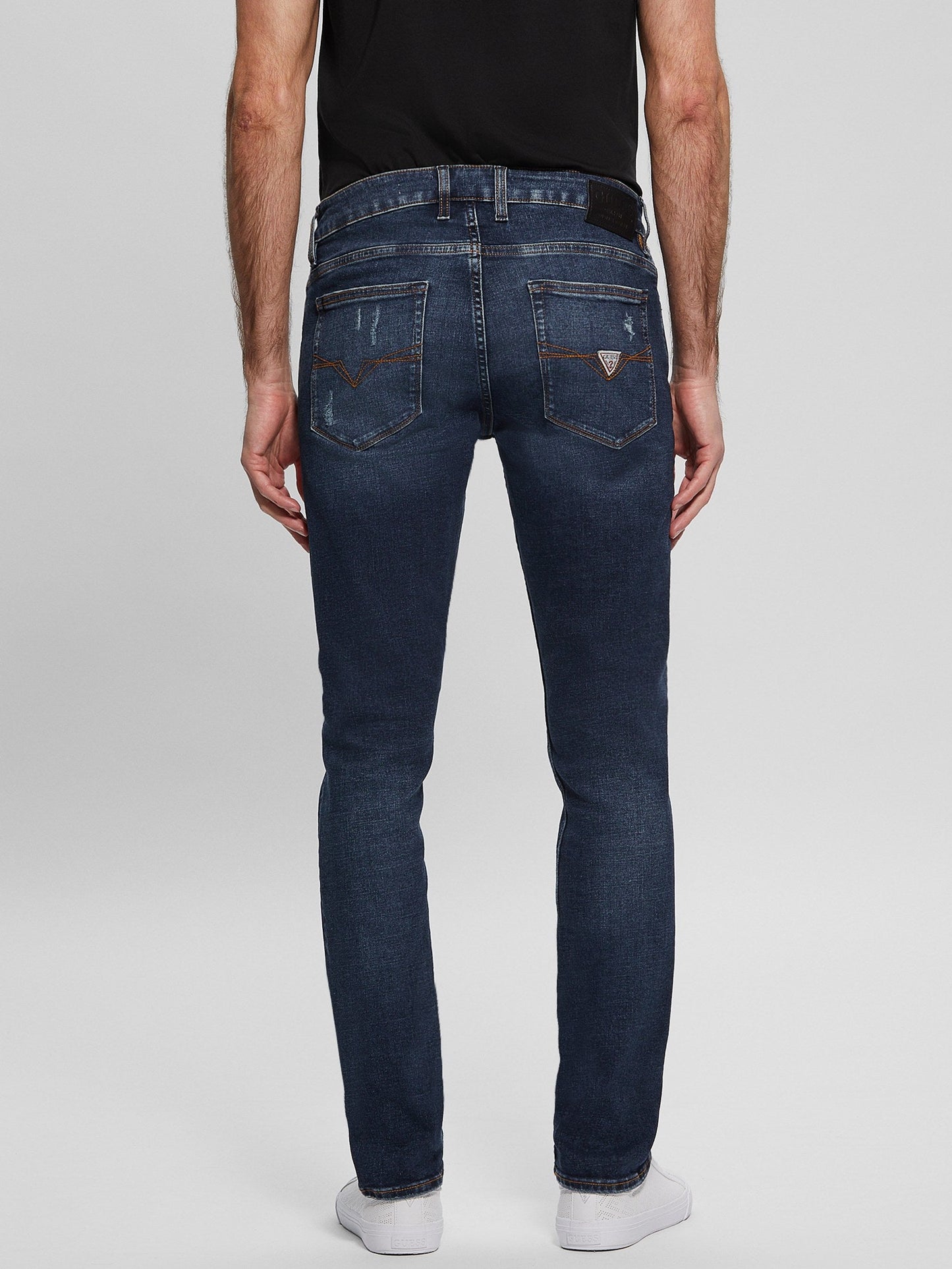 SLIM TAPERED