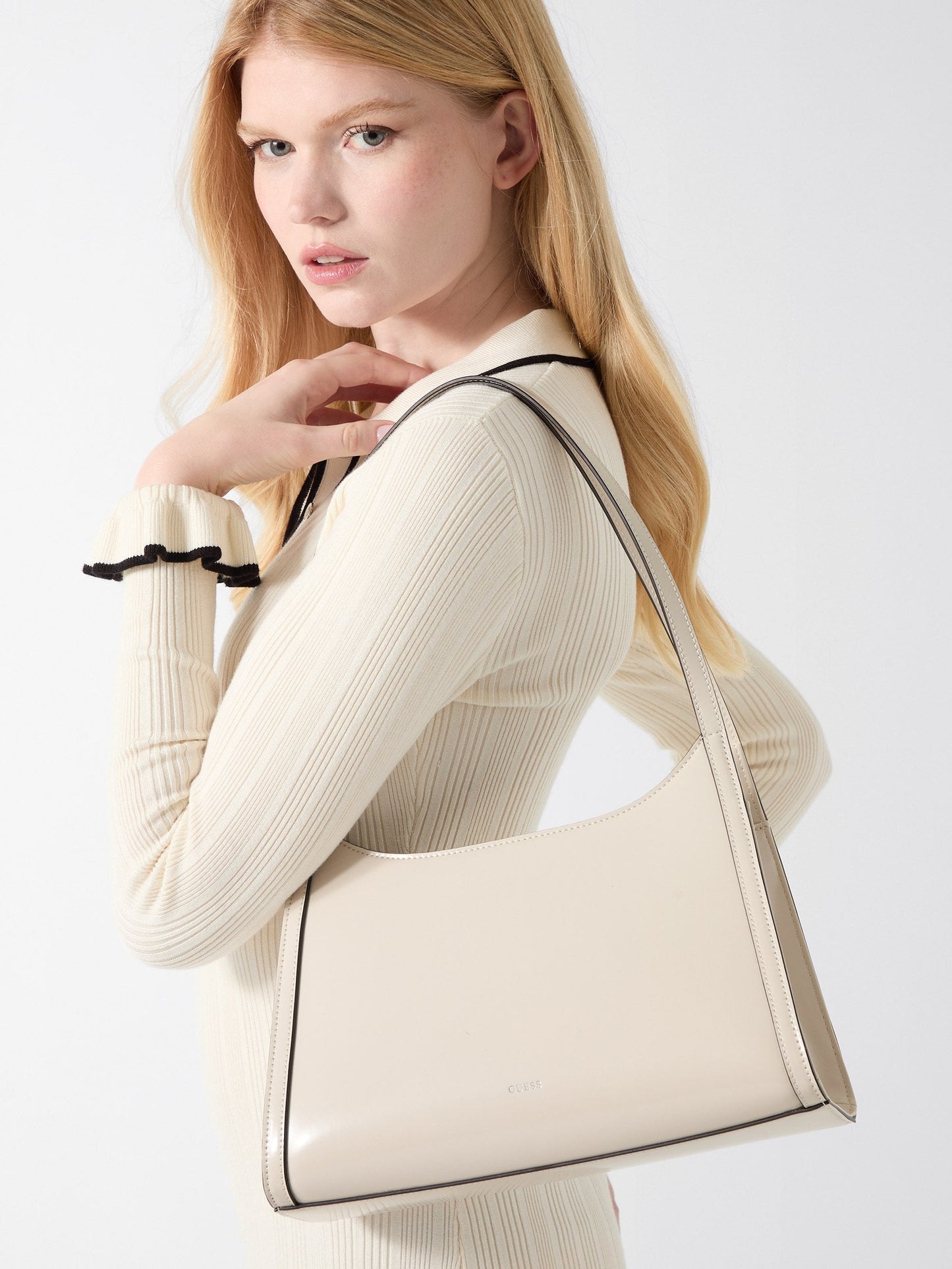 DALI SMALL CARRYALL