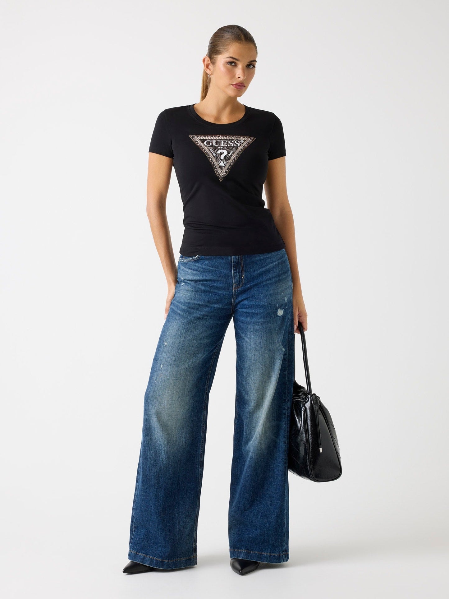 SS CN TRIANGLE PYTHO