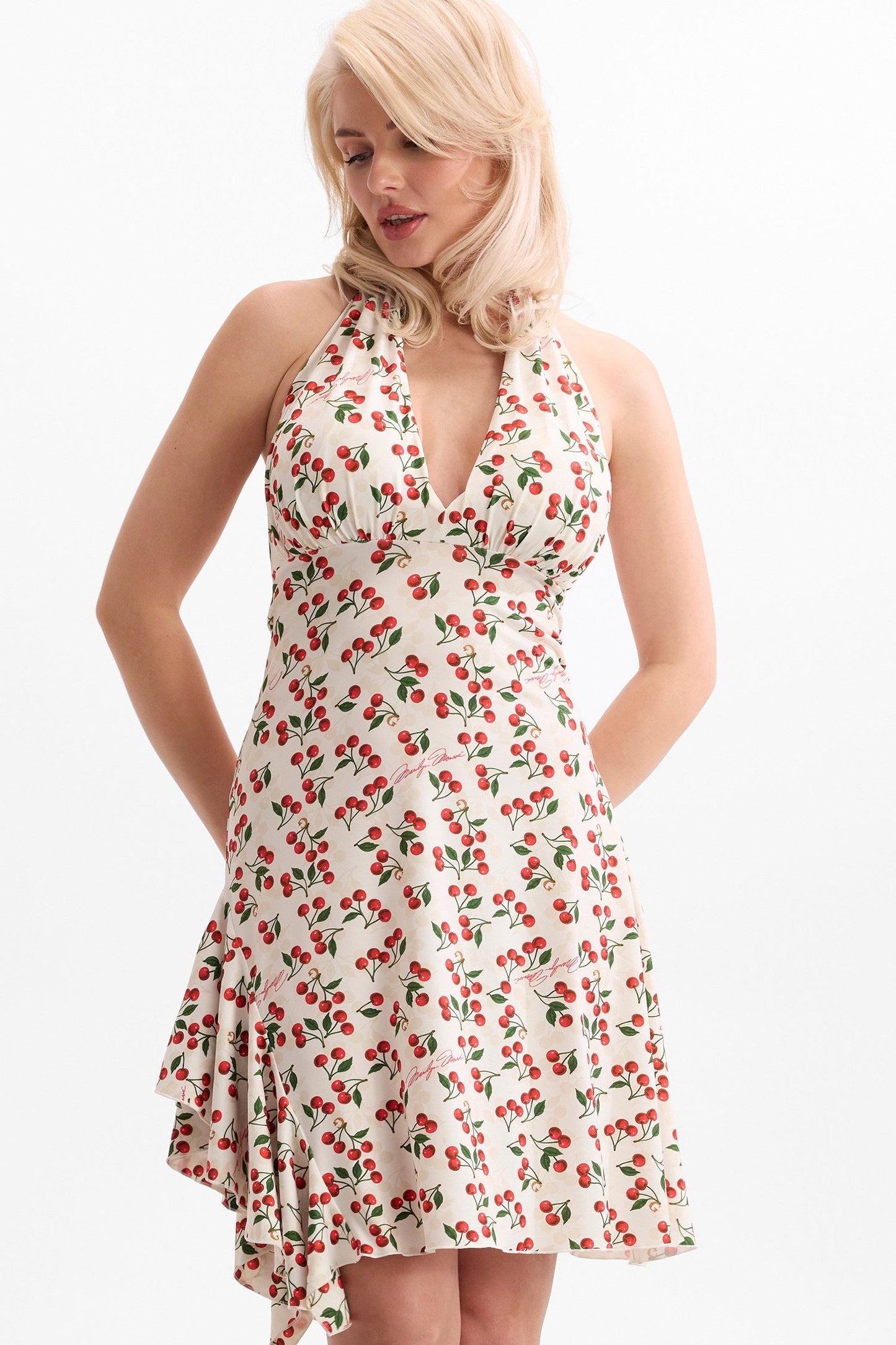 MARILYN HALTER NECK